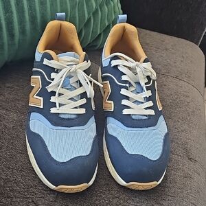 New Balance Navy and Light Blue Sneakers